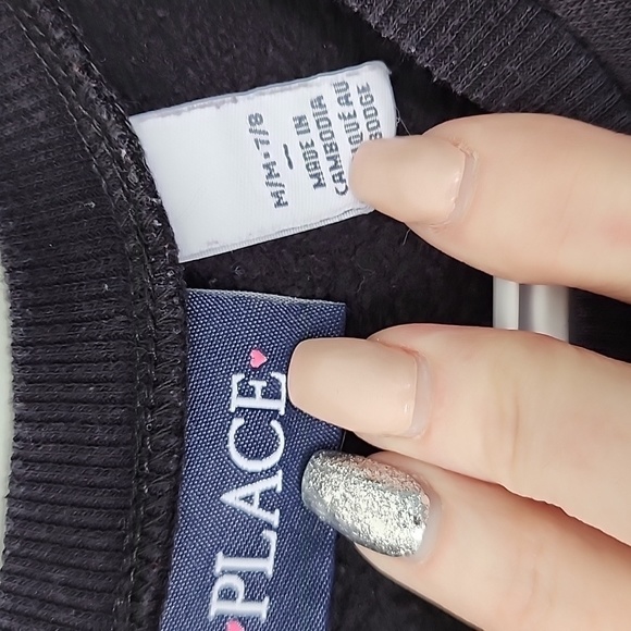 The children's place black cold shoulder sweatahirt medium 7 8 - Picture 4 of 5